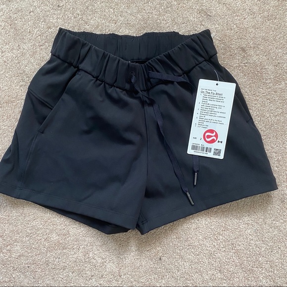 Lululemon “On the Fly shorts”